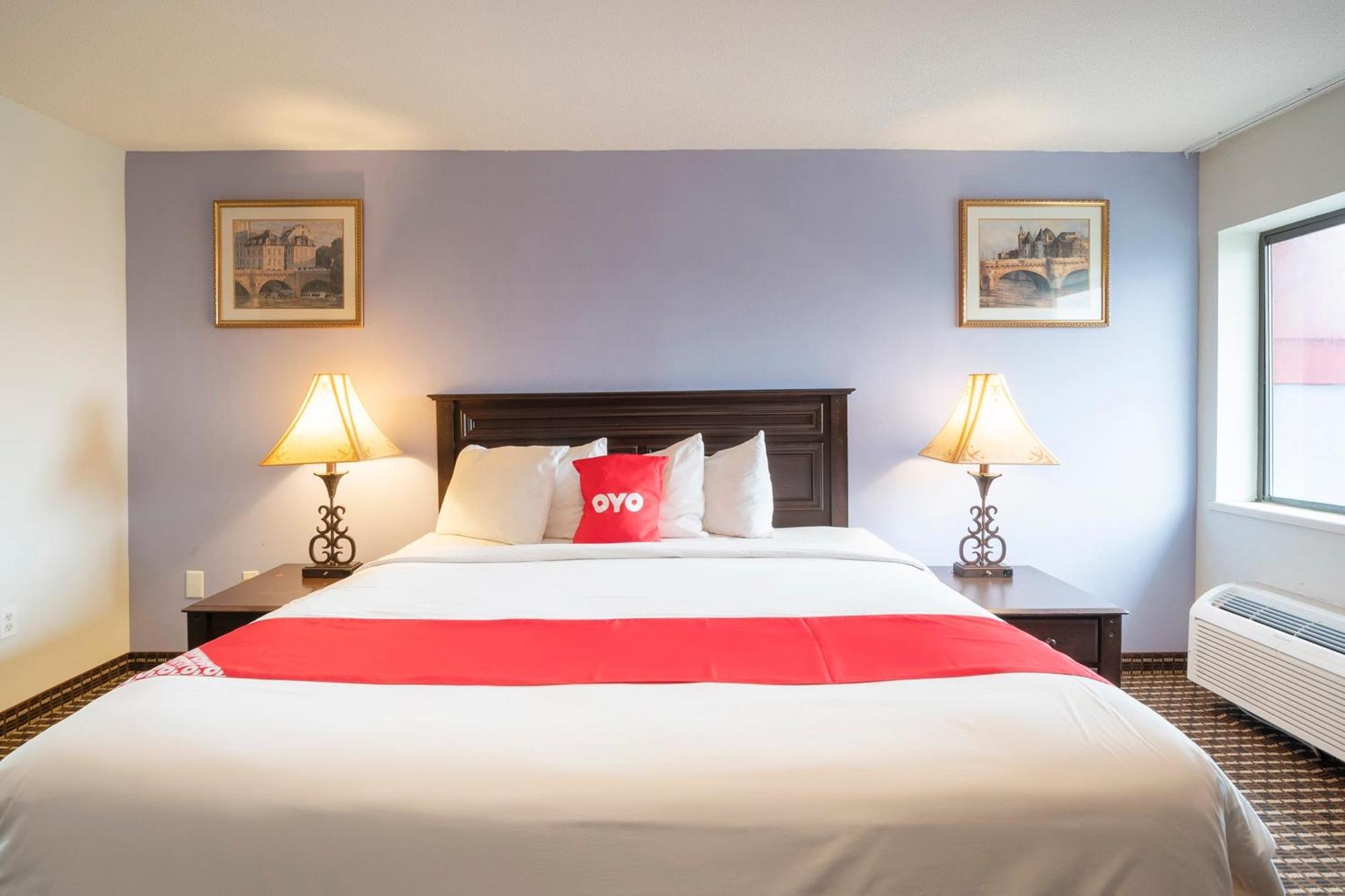 Oyo Townhouse Houston Airport North Hotel Ngoại thất bức ảnh