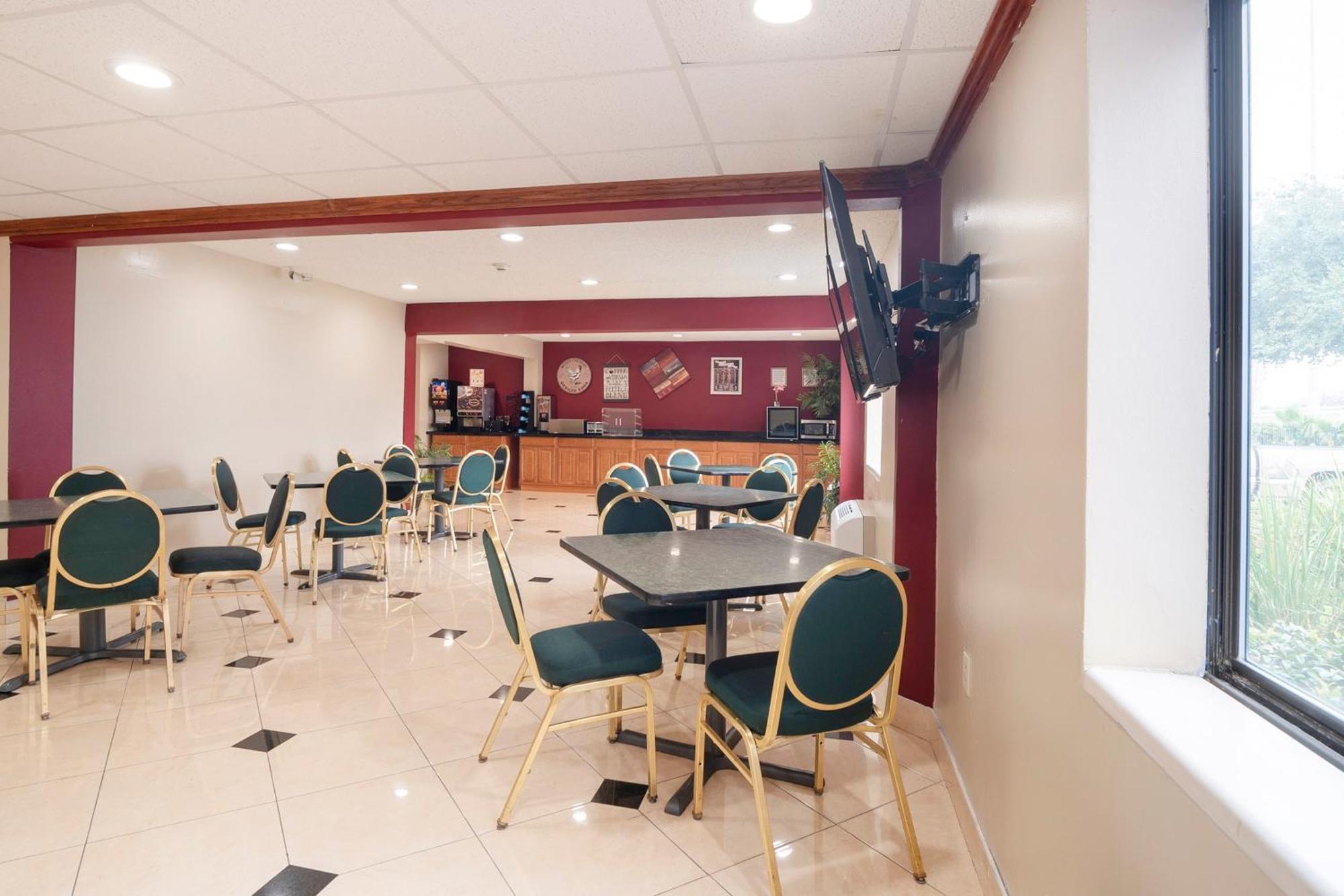 Oyo Townhouse Houston Airport North Hotel Ngoại thất bức ảnh