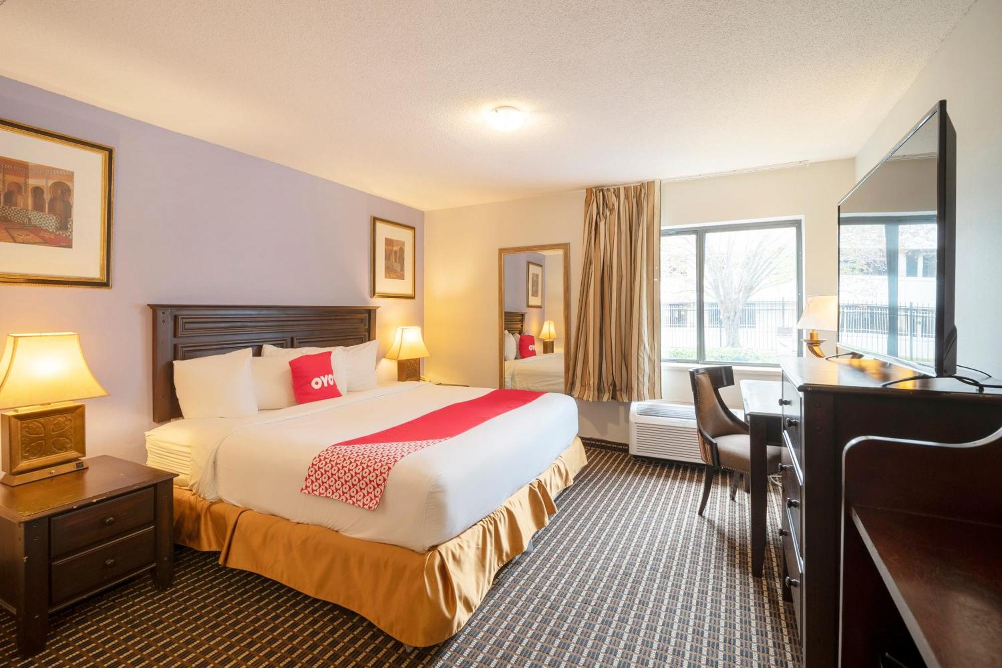 Oyo Townhouse Houston Airport North Hotel Ngoại thất bức ảnh